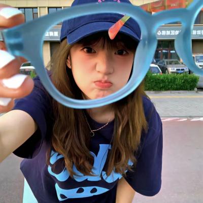 重生刚想努力，父母离婚了